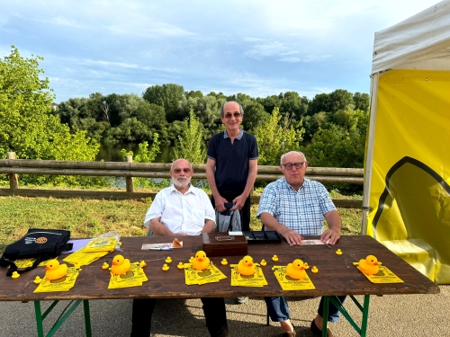 Vente des tickets près du cercle nautique